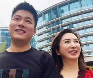 Bất ngờ gia thế của người phụ nữ 50 tuổi yêu chàng trai 34 tuổi
