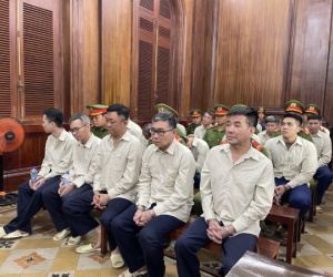 Cựu giám đốc sở tỉnh An Giang đính chính 17 lần nhận hối lộ chứ không phải 20 lần!