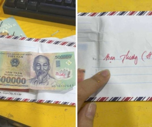 Phong bì 500k mừng cưới 'viral' nhất MXH, dân tình hả hê: 'Cái kết của phông bạt'
