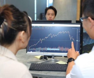 Vì sao doanh nghiệp lên sàn chứng khoán ngày càng teo tóp?