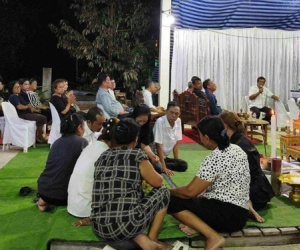 Đang tổ chức đám tang, bố mẹ sốc nặng khi biết con trai còn sống