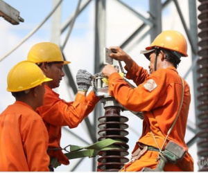 Quy định mới: Giá bán lẻ điện bình quân tối đa là 2.444,09 đồng/kWh