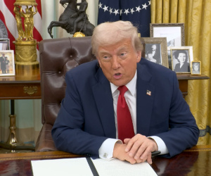 Phe Dân chủ đệ đơn kiện sắc lệnh cải tổ bầu cử của ông Trump