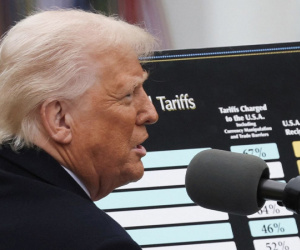 Thông điệp của ông Trump 24 giờ sau thông báo áp thuế chấn động