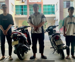 Nhóm cướp đêm 18,19 tuổi thủ sẵn dao, chặn xe phụ nữ, trẻ em