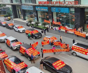 Cư dân chung cư Discovery Complex ở Hà Nội bức xúc vì chờ ‘sổ hồng’ suốt 7 năm