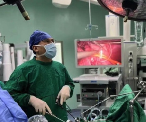 Cô gái 28 tuổi bị axit dạ dày 'ăn mòn lên đến cổ' vì thứ nước nhiều người uống mỗi ngày