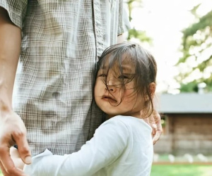 Trẻ em 'có vấn đề' thường phát ra 5 tín hiệu cầu cứu trước khi tuyệt vọng, cha mẹ hay vô ý bỏ qua