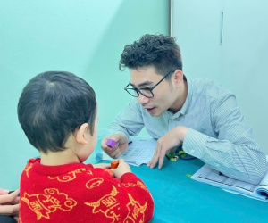Thấy con có điểm bất thường khi vẽ, mẹ đưa đi khám, 'sốc' khi nghe chẩn đoán