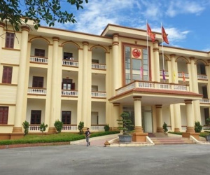 Cấp huyện dừng hoạt động, khi nào phải bàn giao lại trụ sở, tài sản?
