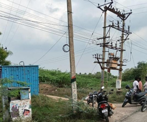 Xót xa: Chồng bị điện giật, vợ bầu và bà ngoại lao vào cứu, tất cả đều tử vong