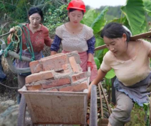 23 tuổi ly hôn làm mẹ đơn thân, 27 tuổi phá sản, gánh nợ 3 tỷ đồng: Hiện tại trở thành chủ tịch 'nuôi sống' cả ngôi làng