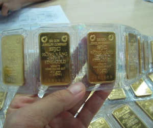 Một ngân hàng bất ngờ hạ giá bán khoản nợ gần 6.000 lượng vàng SJC