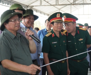 Kiểm tra thực tế, Thủ tướng chỉ đạo chậm nhất 19-12 phải khánh thành tuyến cao tốc Cần Thơ-Cà Mau