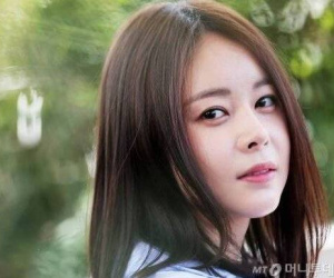 Ngọc nữ Hàn Quốc bị bạn diễn ép 'ngủ để tăng cảm xúc': Giải nghệ vì tổn thương, nhan sắc hiện tại gây sốc