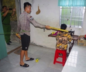 Thực nghiệm hiện trường vụ cháu đánh bà nội để cướp vàng