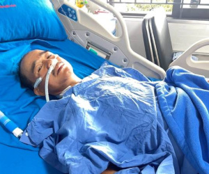 Tài xế xe chở 20 học sinh lật ngửa: 'Không kiểm soát được, tôi ôm vô lăng bất lực'