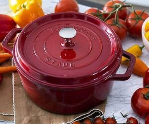 Nấu ăn bằng nồi gang có gây hại sức khỏe không?