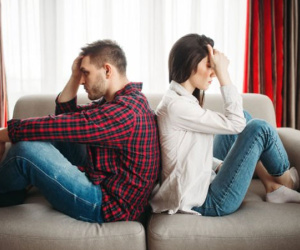 Về quê nội 3 ngày hết 5 triệu chồng không tiếc, sang nhà ngoại tính từng đồng