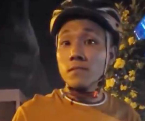 Bắt người đi xe máy chặn đầu ô tô, cầm vật nhọn doạ tài xế