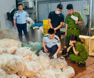 Hà Nội: Phát hiện hơn 10 tấn nội tạng trâu, bò 'bẩn', người tiêu dùng cần cảnh giác