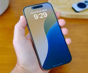Không chờ được iPhone 17, nên mua iPhone 16 hay iPhone 15?