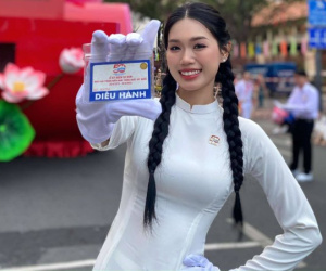 Nữ sinh ĐH Tôn Đức Thắng được tuyển chọn gắt gao để tham gia khối xe Nghi trượng tại Đại lễ 30/4