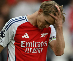 Arsenal thua trận lịch sử trước đại chiến PSG, Arteta nổi giận