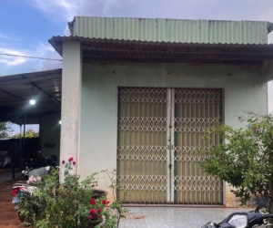 Phát hiện 3 mẹ con tử vong trong căn nhà khóa cửa: Nghi người mẹ đầu độc