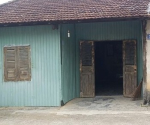 Rùng mình phát hiện thi thể phân hủy trong nhà tắm sau gần một năm khóa cửa