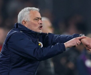 Mourinho bị Solskjaer phá tan mộng đăng quang