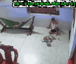Xem camera gia đình sau kỳ nghỉ lễ, cô gái Bình Phước thấy cảnh nhói lòng