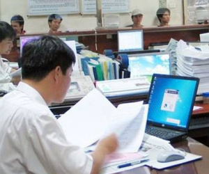 Cán bộ, công chức xã không sáp nhập có được hưởng chế độ nghỉ hưu trước tuổi?
