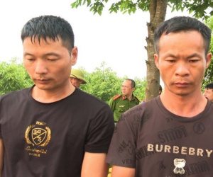 Bắt 2 đối tượng người nước ngoài xâm hại lăng mộ vua Lê Túc Tông để tìm cổ vật
