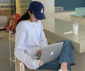 Cuộc sống 'bình dị' của cô gái 25 tuổi ở TP.HCM: Ngồi nhà kiếm 20 triệu/tháng, mỗi tháng dành 5 triệu mua vàng