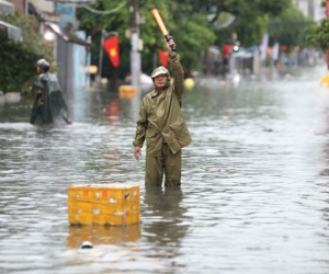 Dự báo thời tiết ngày 12/5: Bắc Bộ ngày nắng, Nam Bộ tiếp tục mưa to, dông lốc