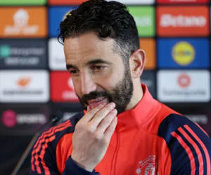 Choáng với số tiền 'khủng' mà Man Utd phải trả nếu sa thải HLV Ruben Amorim