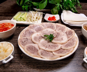 3 điều cần tránh khi ăn thịt chân giò: Bí quyết tận hưởng món ngon mà vẫn khỏe mạnh
