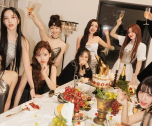 Teaser mới của TWICE gây tranh cãi vì tương đồng với phong cách Jennie