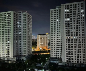 Hàng trăm căn hộ tái định cư bỏ trống giữa cơn khát nhà ở Hà Nội