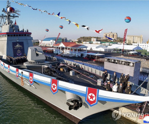 Triều Tiên gặp thảm họa khi hạ thủy tàu chiến mới, chủ tịch Kim Jong Un nổi giận