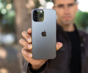 Đây là chiếc iPhone thép đáng giá như vàng, 4 năm tuổi dùng vẫn ngon như iPhone 16 Pro Max