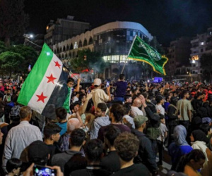 Mỹ chính thức dỡ bỏ trừng phạt toàn diện với Syria