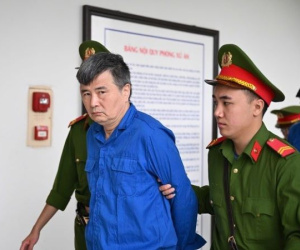 Cựu Phó Vụ trưởng Nguyễn Lộc An khai việc nữ đại gia xòe sổ đỏ 'thích quyển nào thì chọn'