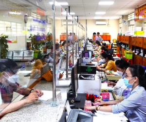 100.000 công chức nghỉ việc do sắp xếp bộ máy