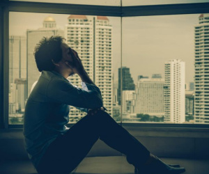 Cái gật đầu nghiệt ngã: Câu chuyện xin gặp tình đầu lần cuối và bóng ma nghi ngờ đeo bám