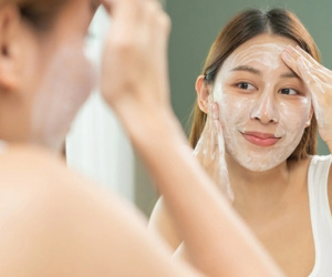 Muốn da khỏe đẹp nên rửa mặt mấy lần một ngày?