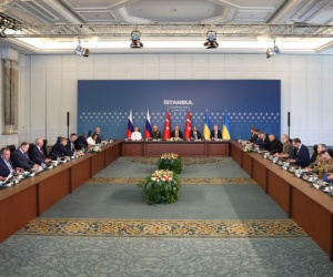 Ukraine nêu một loạt yêu cầu sau hơn 1 giờ đàm phán với Nga ở Istanbul