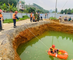 Liên tiếp xuất hiện 'hố tử thần' ở Bắc Kạn, chuyên gia khuyến cáo gì?