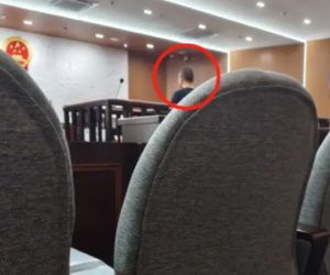 Quá chén, streamer khoe những thứ 'không nên khoe' cho fan xem rồi 'bay luôn' cả sự nghiệp